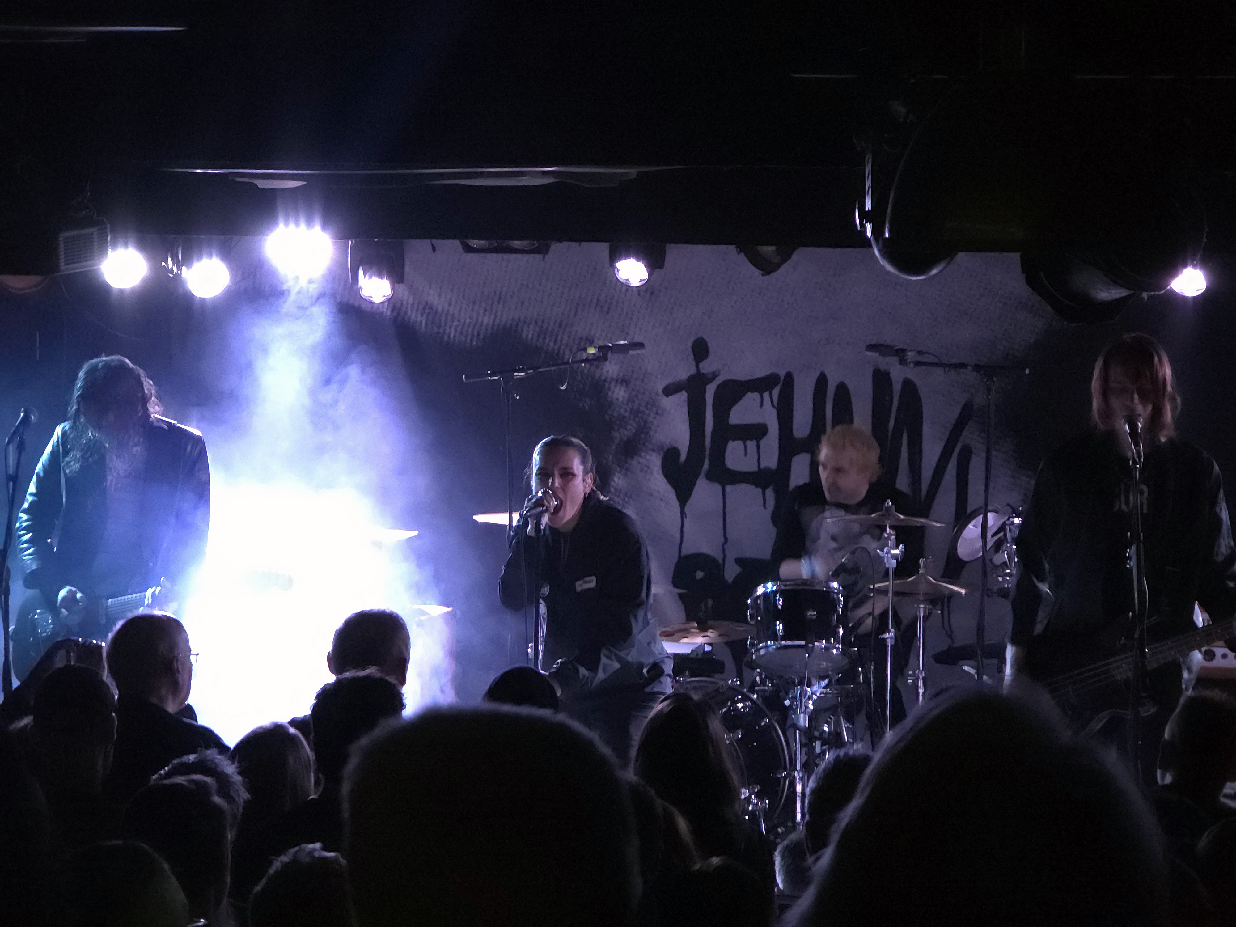 Jehnny Beth with Benefits